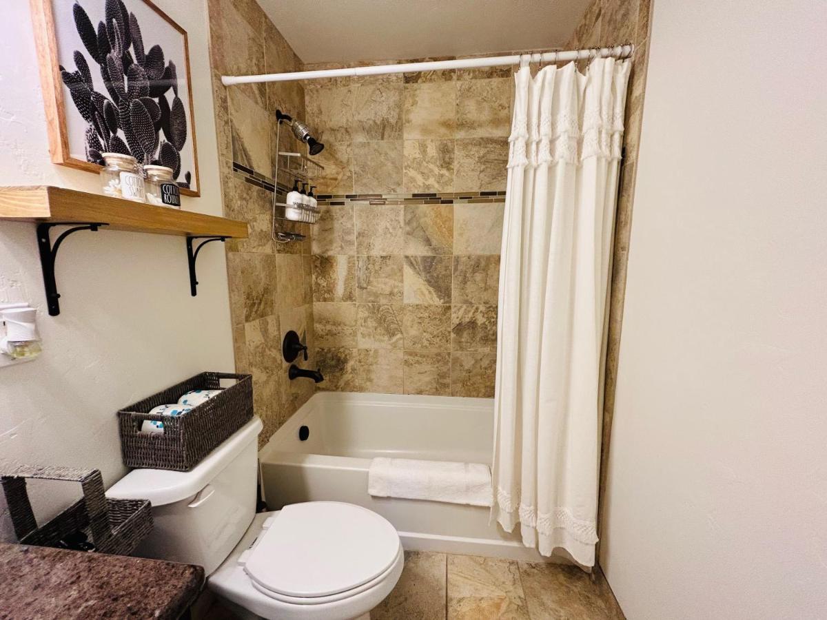 Home Sweet Idahome: Cozy King Suite near BSU & Downtown Boise Exterior photo